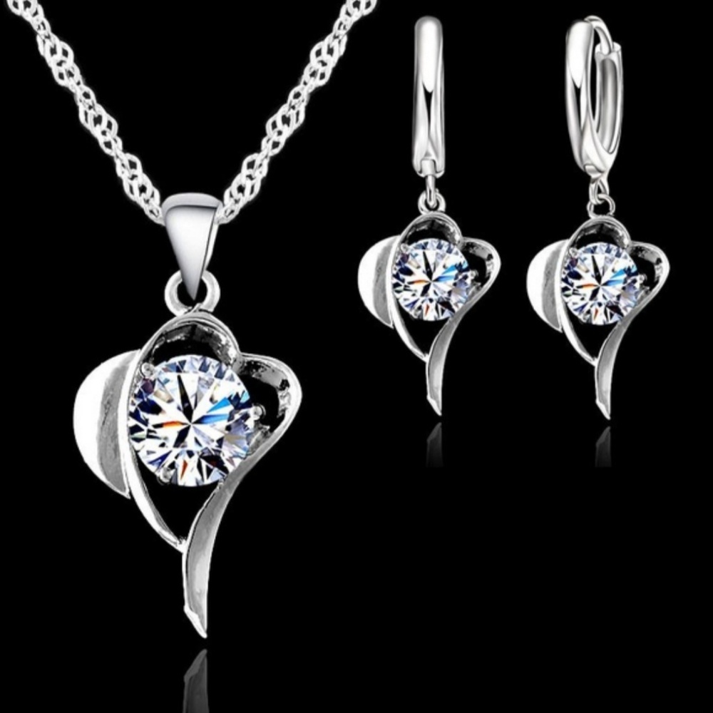 New Heart Necklace and Earring Set